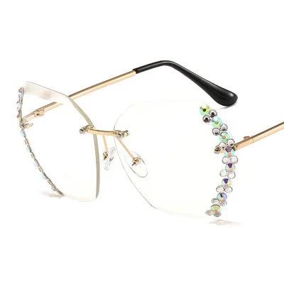 

Fashion Ocean Lens Retro Diamond Trimmed Sunglasses Street sunglasses ladies ins popular