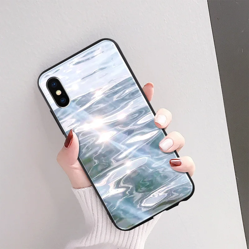 Защитный чехол для телефона силиконовый противоударный с эффектом воды волны