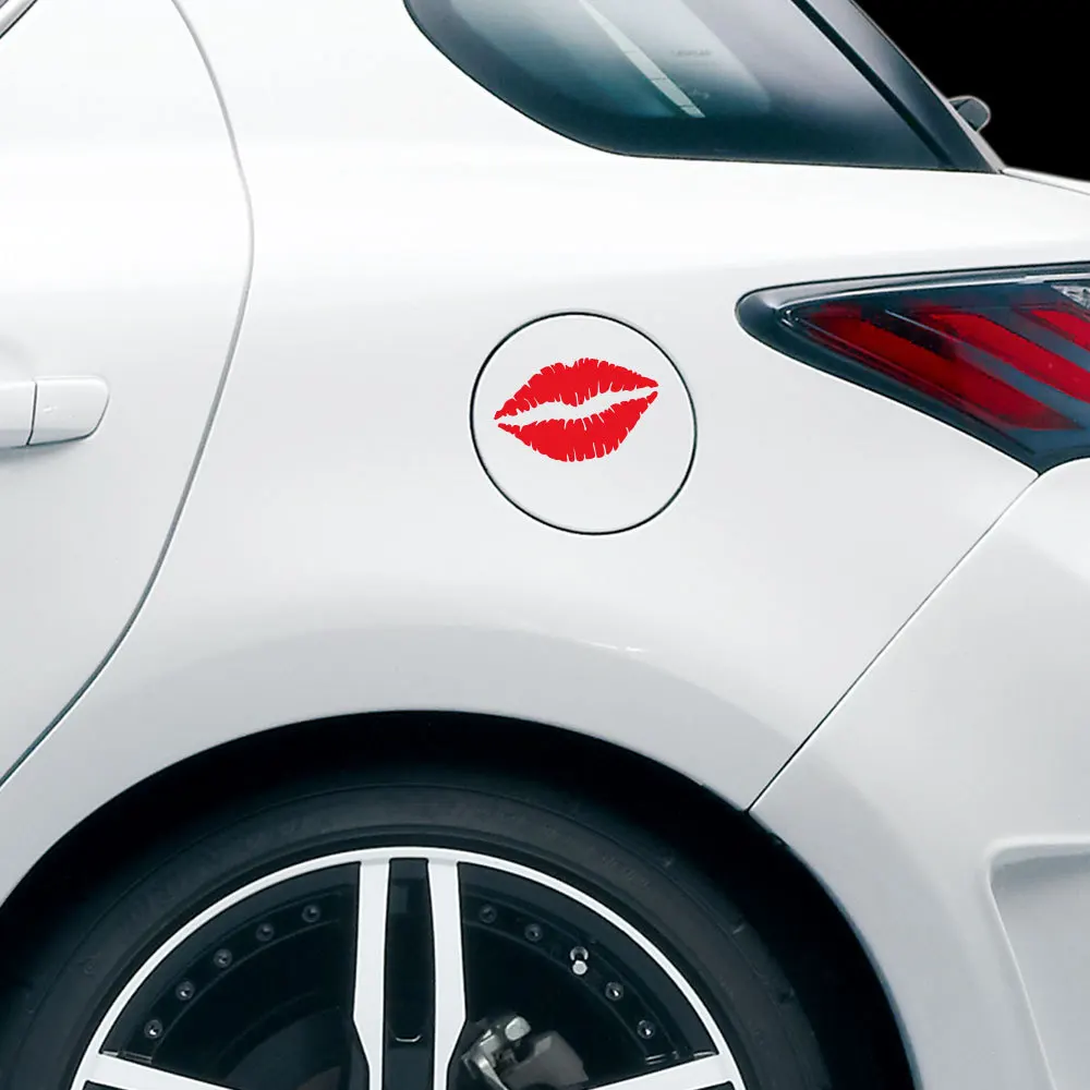 

7*5CM Kiss Marks Fuel Cap Decals Car Styling Decoration Vinyl Stickers Creative and Fashion Accessories car sticker 2021 New