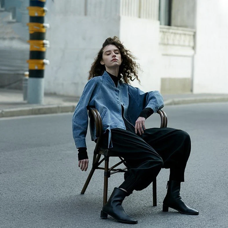 Женская однобортная джинсовая куртка Повседневная облегающая однотонная