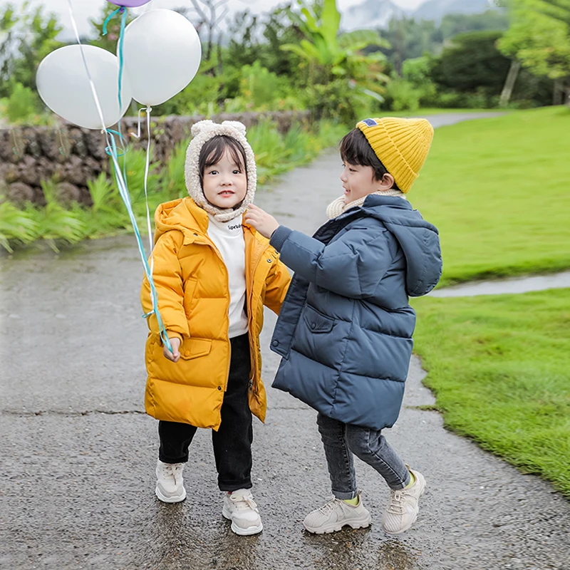 

Детское осенне-зимнее пальто с капюшоном для мальчиков и девочек