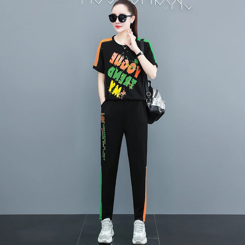 Взлетно посадочной полосы из двух частей комплект женский спортивный костюм