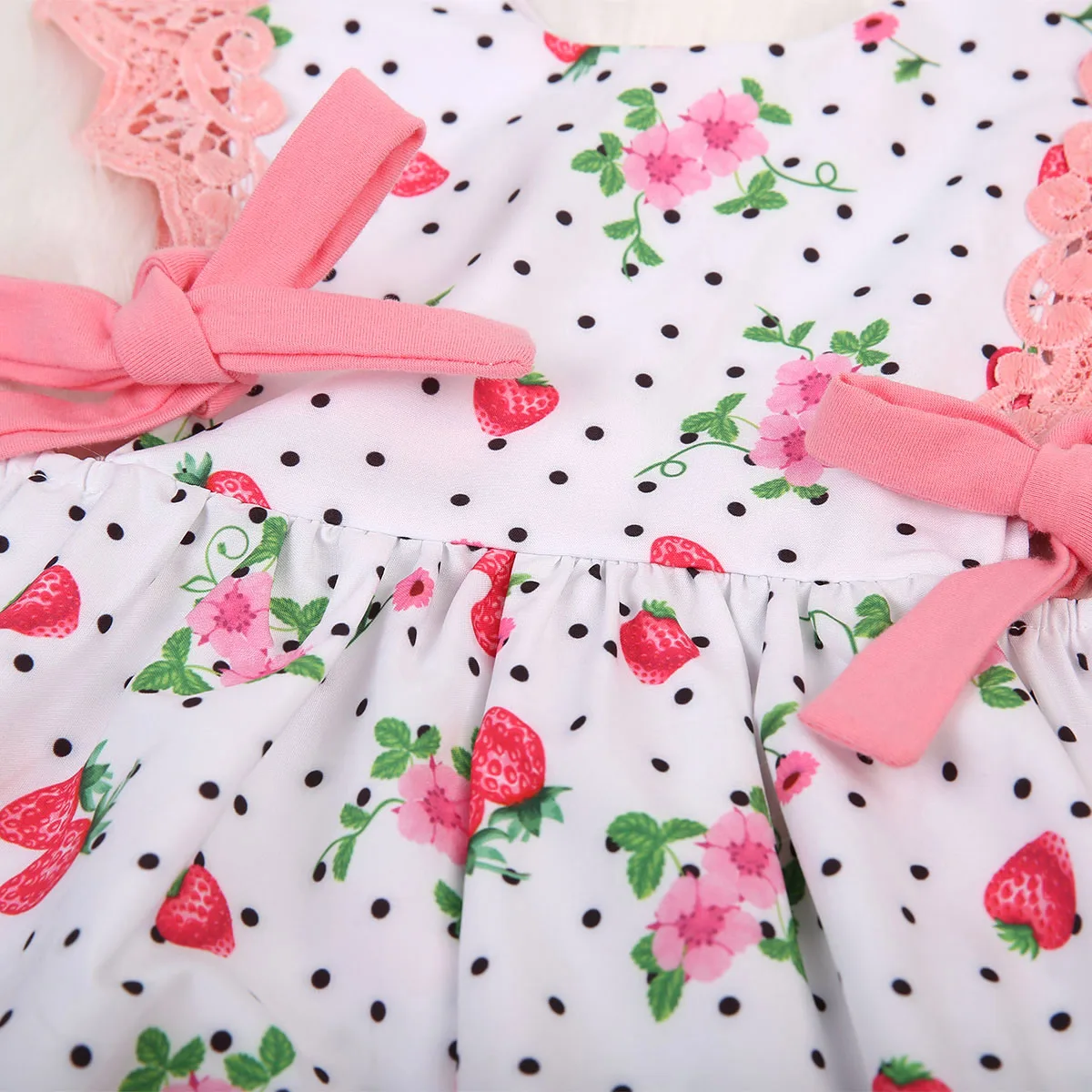 

Cute Kids Baby Girls Strawberry Clothes Romper Cotton sleeve baby Jumpsuit Rompers Sunsuit