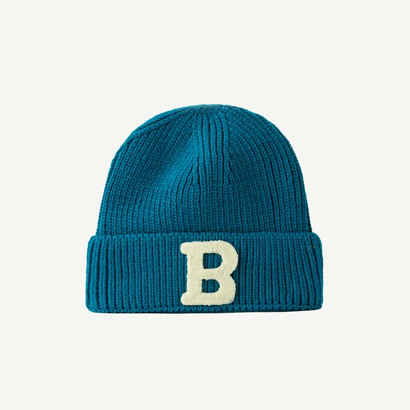 Шапка женская зимняя вязаная