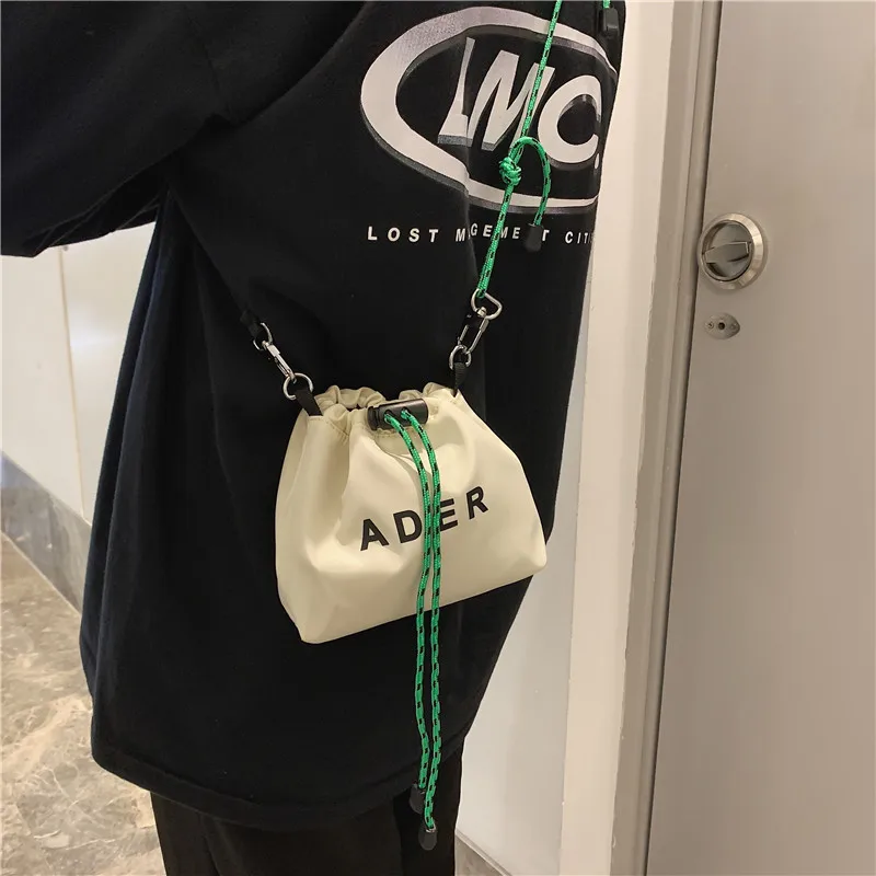 

Small Shoulder Bag Female Fashion Brand Japanese Casual All-match Shoulder Bag Mini Bag Female Phone Bag Couple Messenger Bag