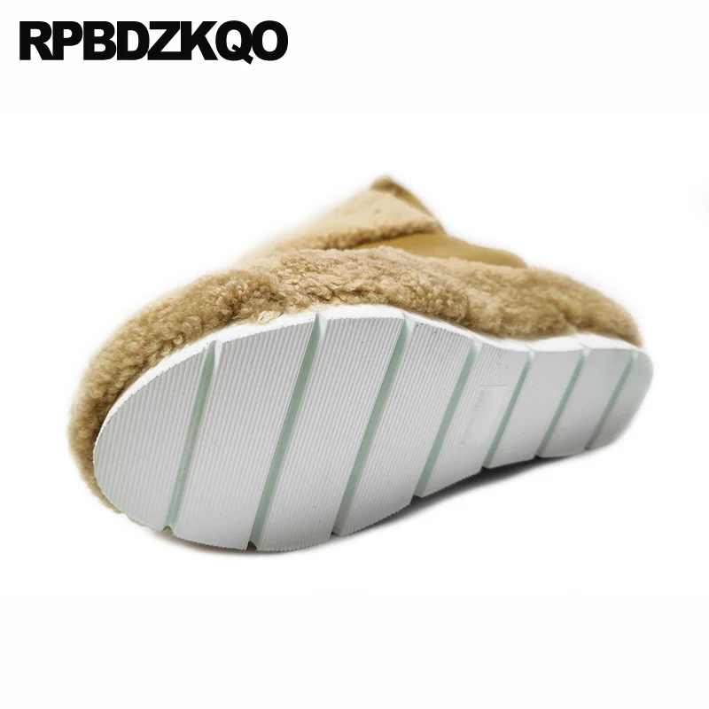 Сапоги женские зимние из овечьей шкуры на высоком каблуке с натуральным синим