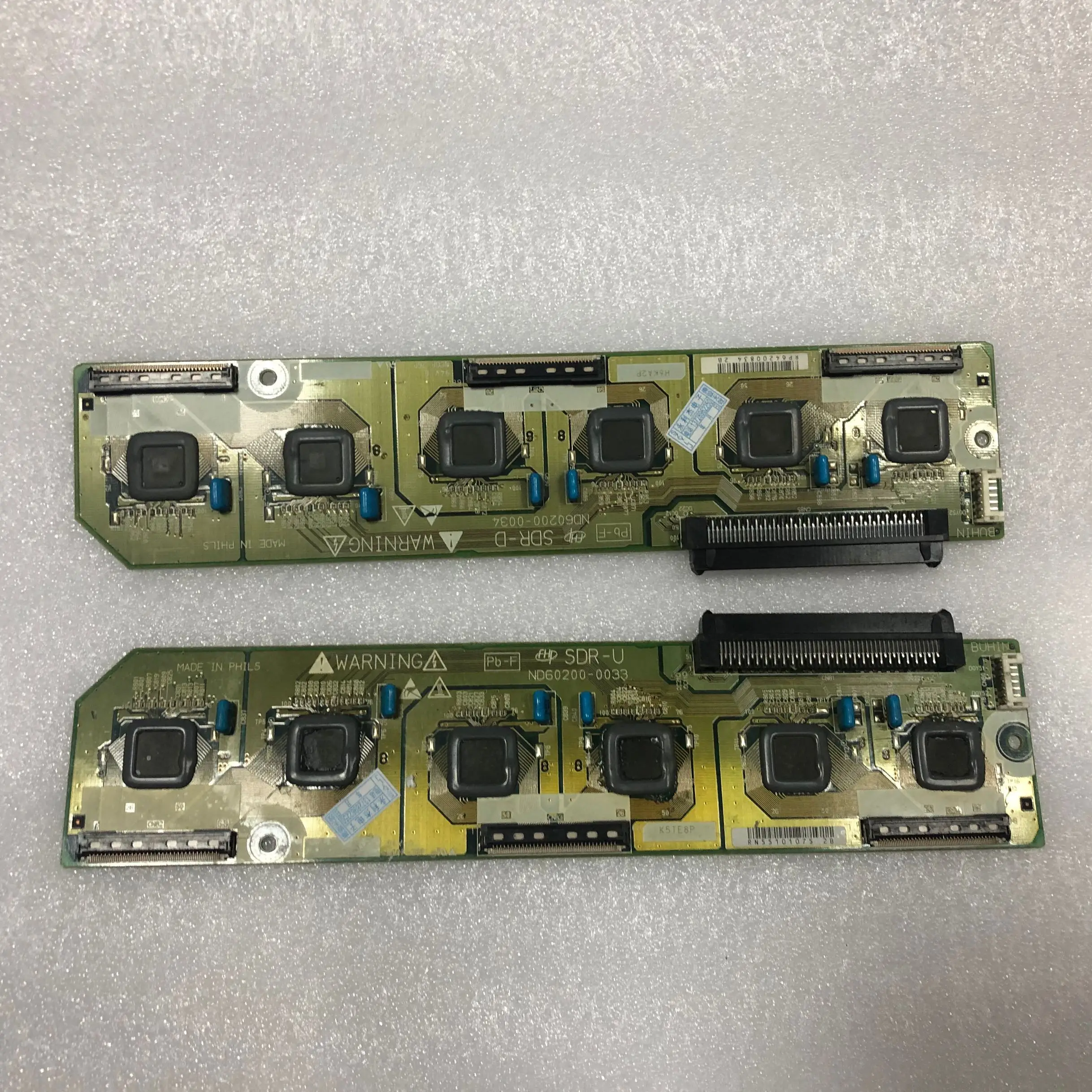 2 шт./лот ND60200-0033 и ND60200-0034 хорошего качества 2 шт./лот ND60200-0033 и ND60200-0034 хорошего качества