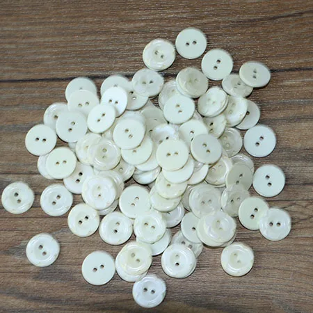 50PCS 1.5cm 50 шт. смолы Кнопка клип круглый микс два отверстия подходит для одежды diy кнопки сумки аксессуары - Цвет: 50PCS 1.5cm