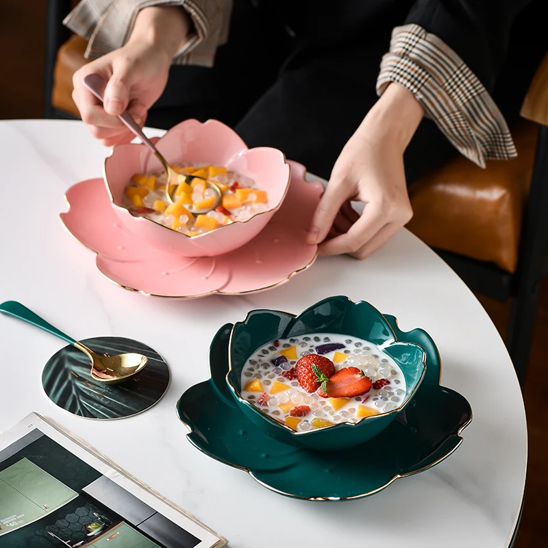 

Light Luxury Creative Household Ceramic Breakfast Fruit Salad Cherry Blossom Bowls and Plates Golden Edge with Spoon