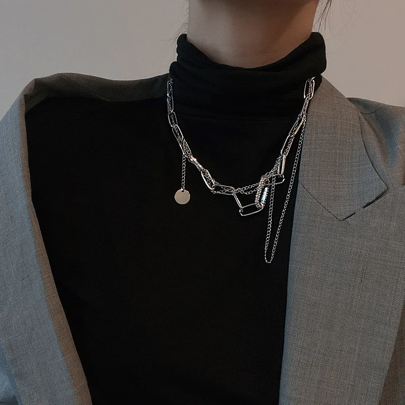 

2021 new personality fashion cool hip hop titanium steel necklace men and women double winding choker