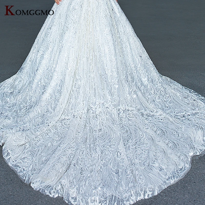 

Deep V-Neck Embroidery Appliques Tulle Cathedral Train Bridal Ball Gown Luxury Cap Sleeve Backless Wedding Dress for Women