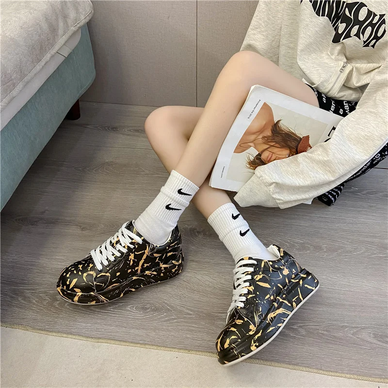 

Designer Shoes Women Sneakers 2021 New Fashion Thick Flat Chunky Sneakers Women Casual Platform Vulcanized Shoes Chaussure Femme