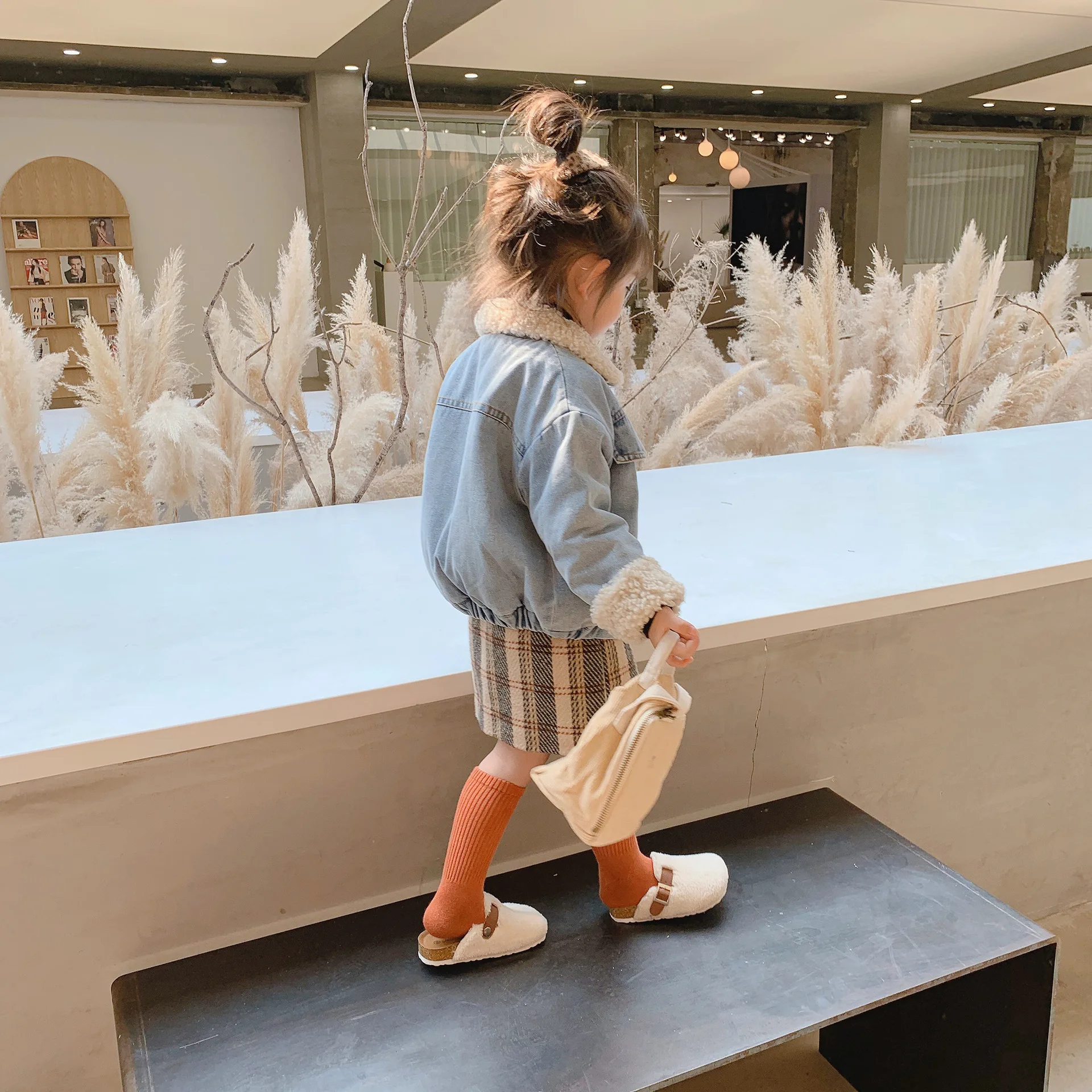 Новинка зимняя хлопковая утепленная Повседневная джинсовая куртка в Корейском