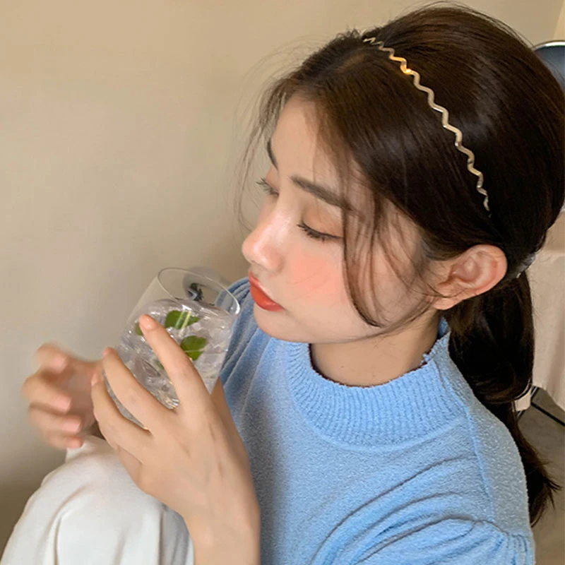 

New Korea Sweet Headband Chic Wave Hair Band Simple Glossy Metal Gold Hairbands for Women Girl Exquisite Hairpin Headdress