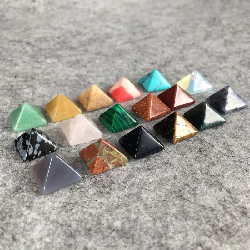 7 Pcs пирамидальная Цветной камни множество кристаллов Исцеление натуральных