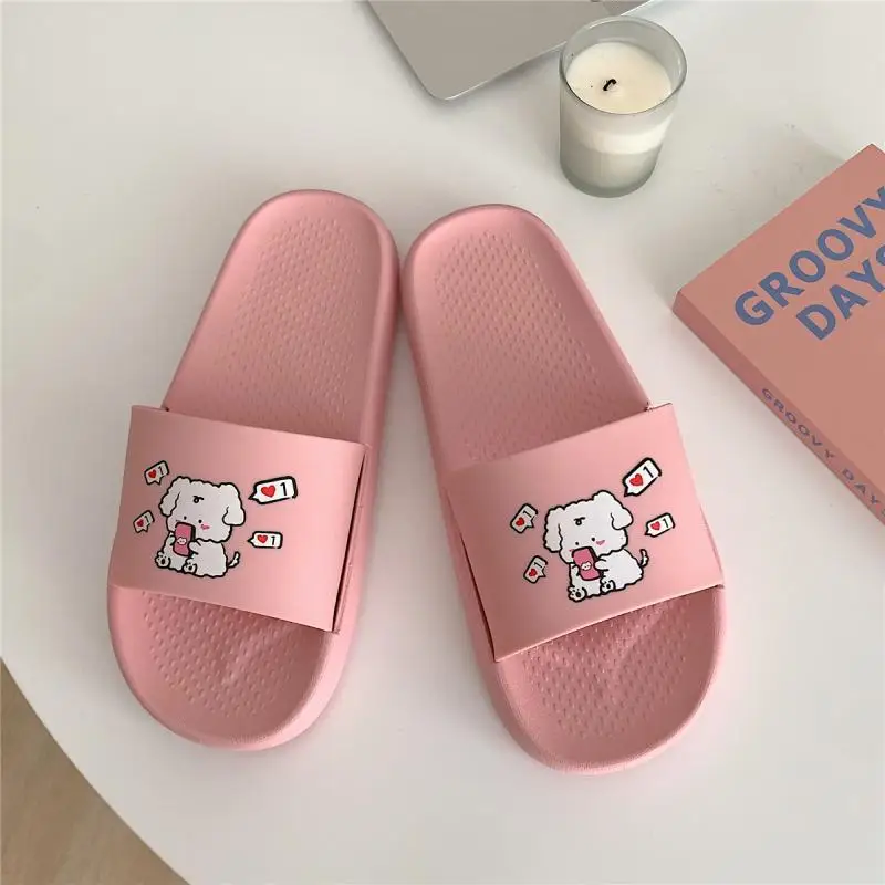 Простые милые тапочки в корейском и японском стиле с мультяшным рисунком женские