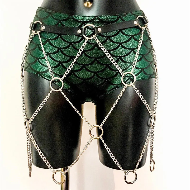 Черного цвета из искусственной кожи мини юбка в готическом стиле ремня через