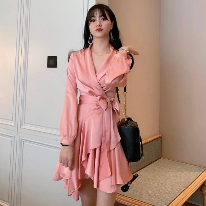 Женское мини платье с длинным рукавом повседневное однотонное оборками и