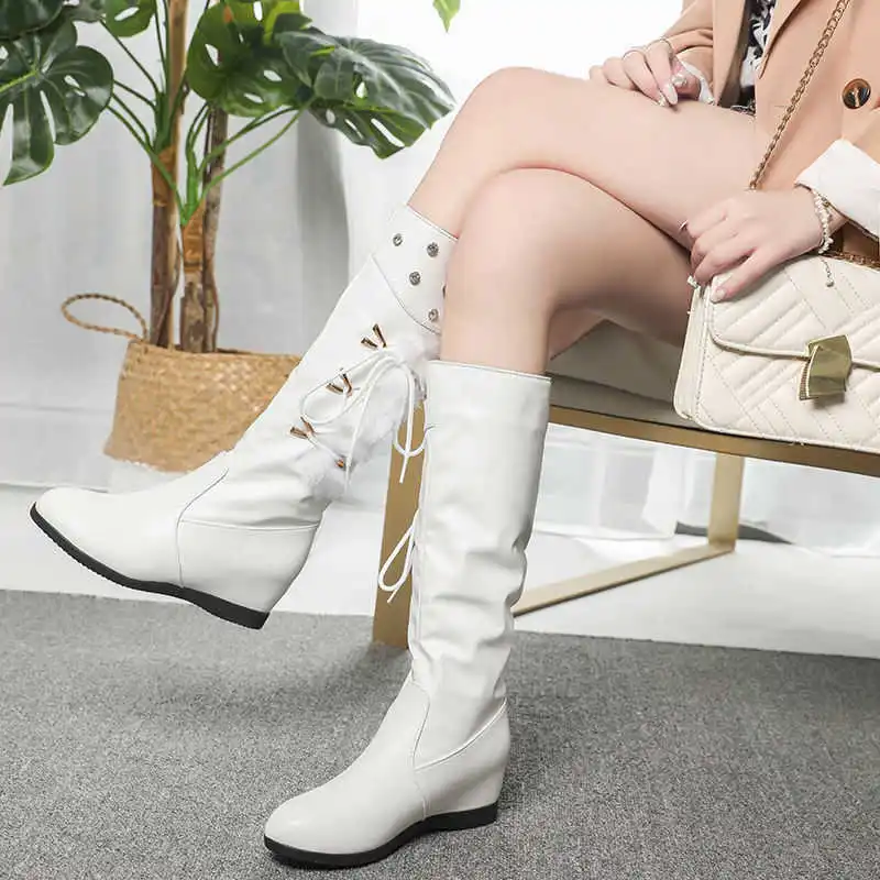 

Korean white inner height women's boots with plush warm cotton boots