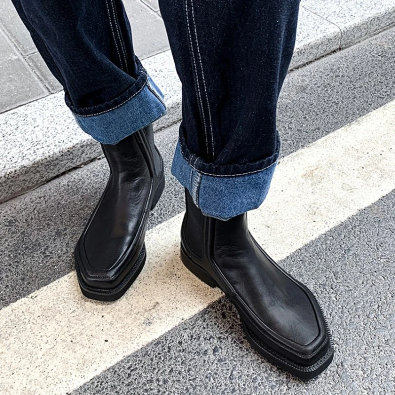 

2020 new women's shoes square toe flat geometric shape upper Chelsea boots elastic band white boots
