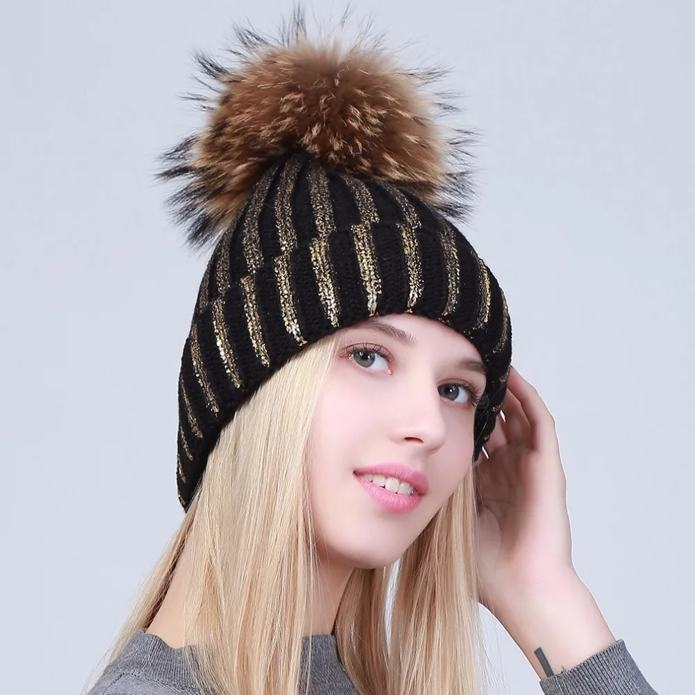 

Geebro женские зимние Новые Теплые Повседневные вязаные облегающие шапки с натуральным мехом помпон женские серебристые металлические цветн...