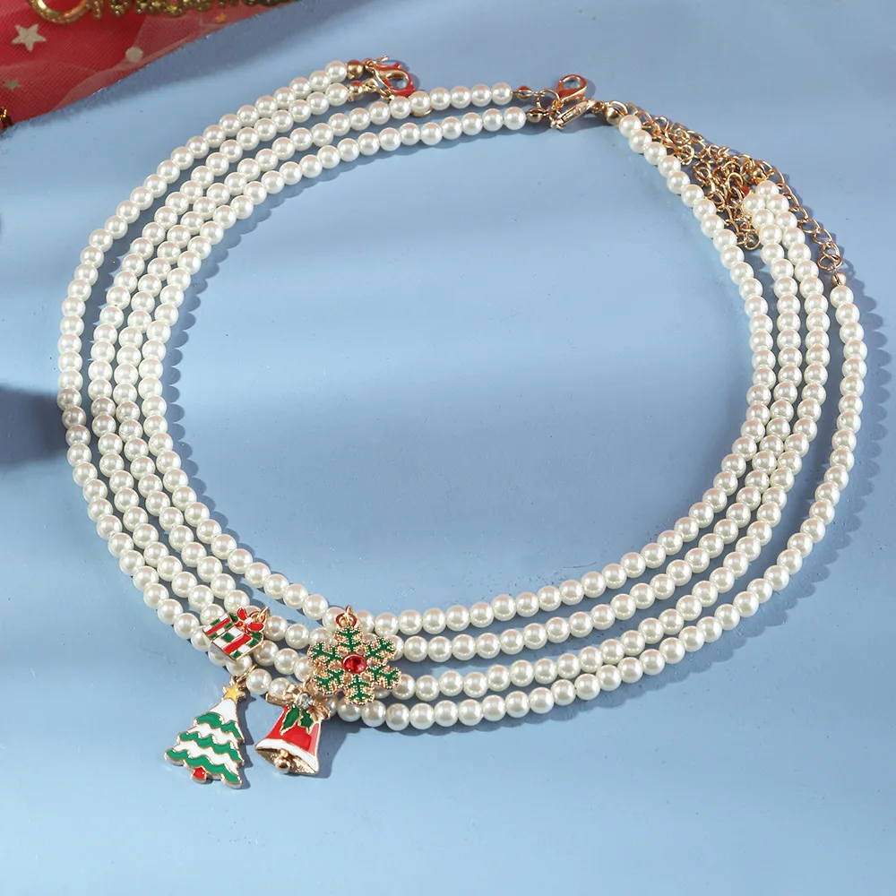 

Christmas Jewelry Fashion Temperament Pearl Elk Necklace Alloy Pendant Snow Bell Christmas Tree Necklace Popular Accessories