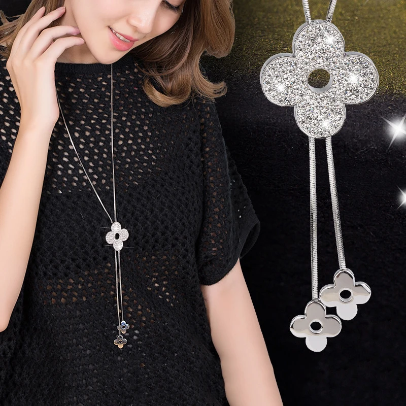

Sweater chain long Korean wild autumn and winter four-leaf clover accessories necklace ladies clothes pendant decorations