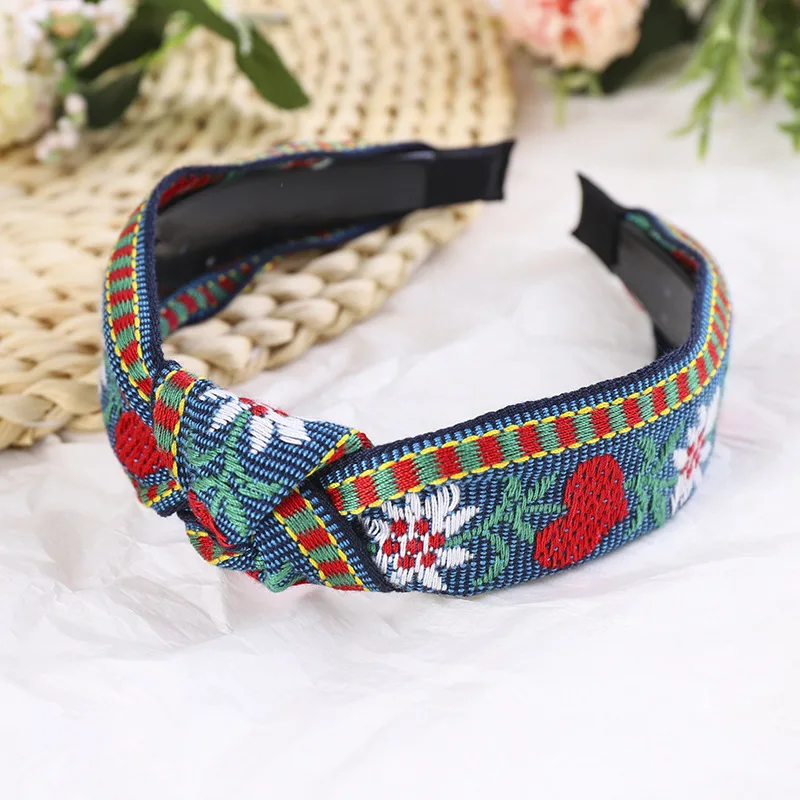 

Bohemian Hairband Ethnic Wind Thorn Embroidered Flower Headband Celebrity Style Simple Hairpin Female Wholesale C958