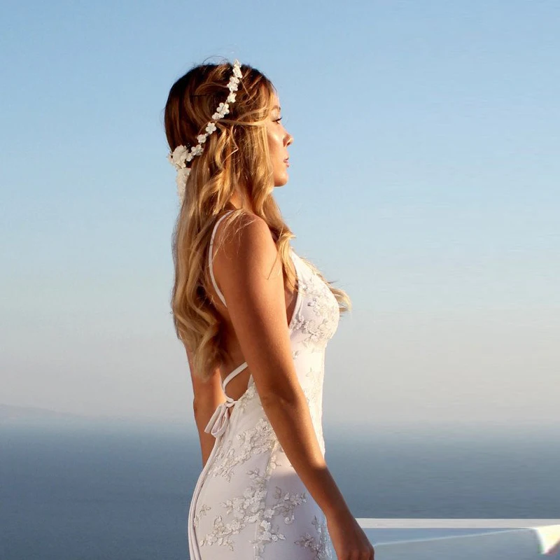 

2020 summer new ladies bohemian long dress white lace low waist halter backless sexy V-neck strap bohemian dress