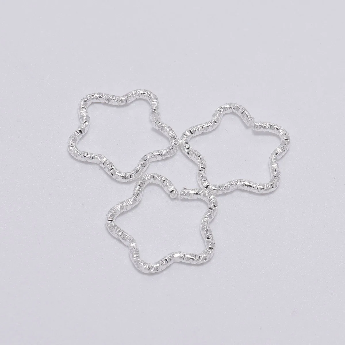 50pcs/lot 16.5mm New Style Silver Gold star Jump Rings Twisted Split Rings Spacer Connectors For Jewelry Making Making Supplies - Цвет: Silver