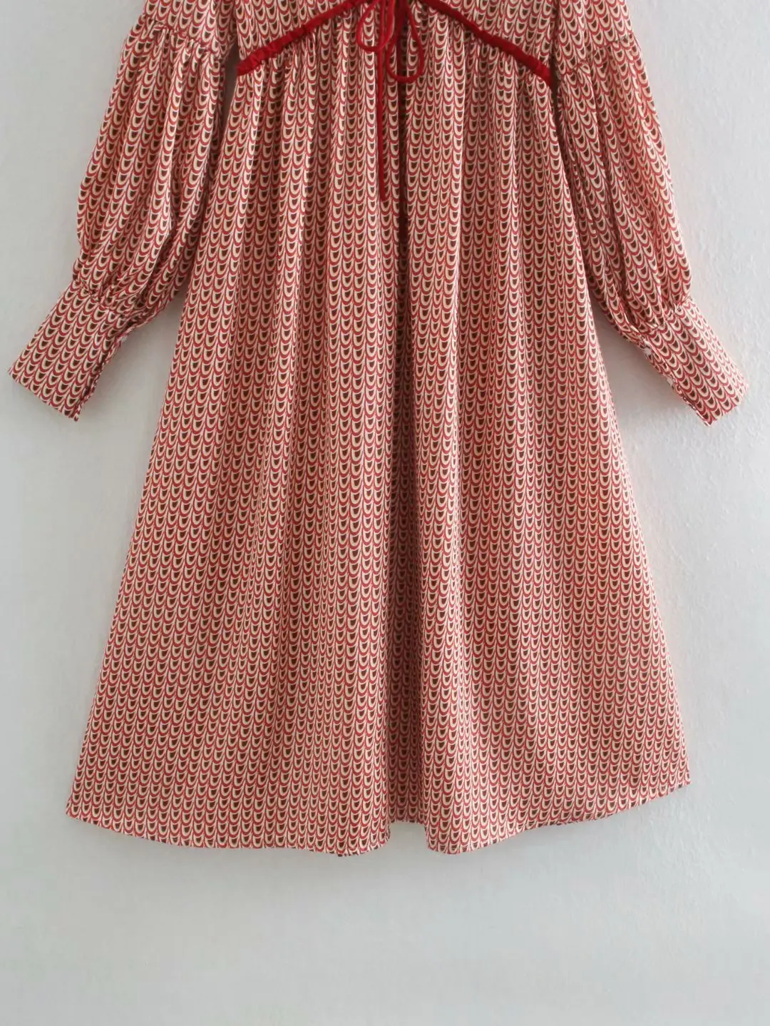 

Europe and the United States 2021 digital dress French long-sleeved waist slimming long skirt women