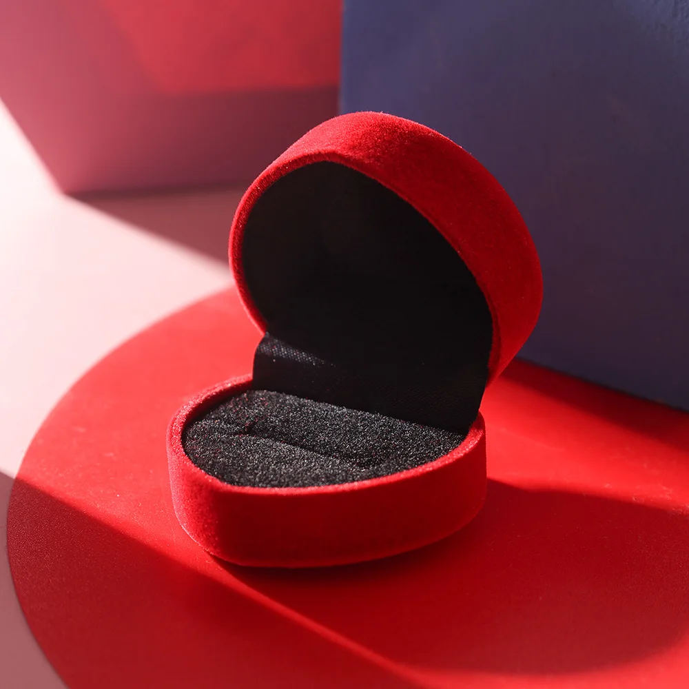 

Бархатная коробка для колец в форме красного сердца, свадебная витрина для ювелирных изделий, Подарочная коробка, держатель для влюбленных,...