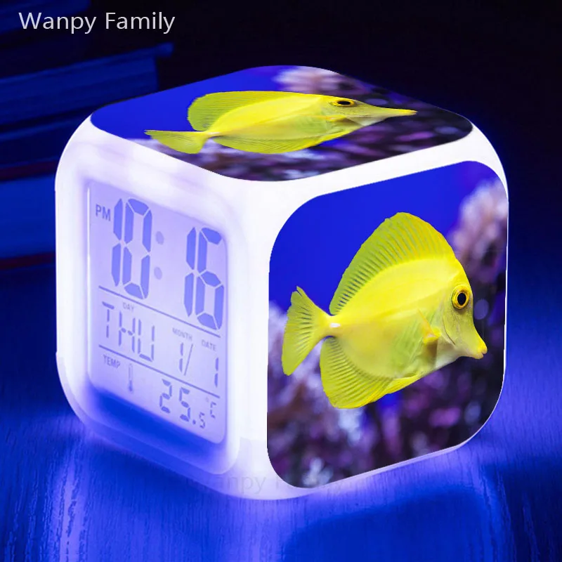 Мультяшный принт рыбы 7 меняющих Цвет светящиеся светодиодные цифровые