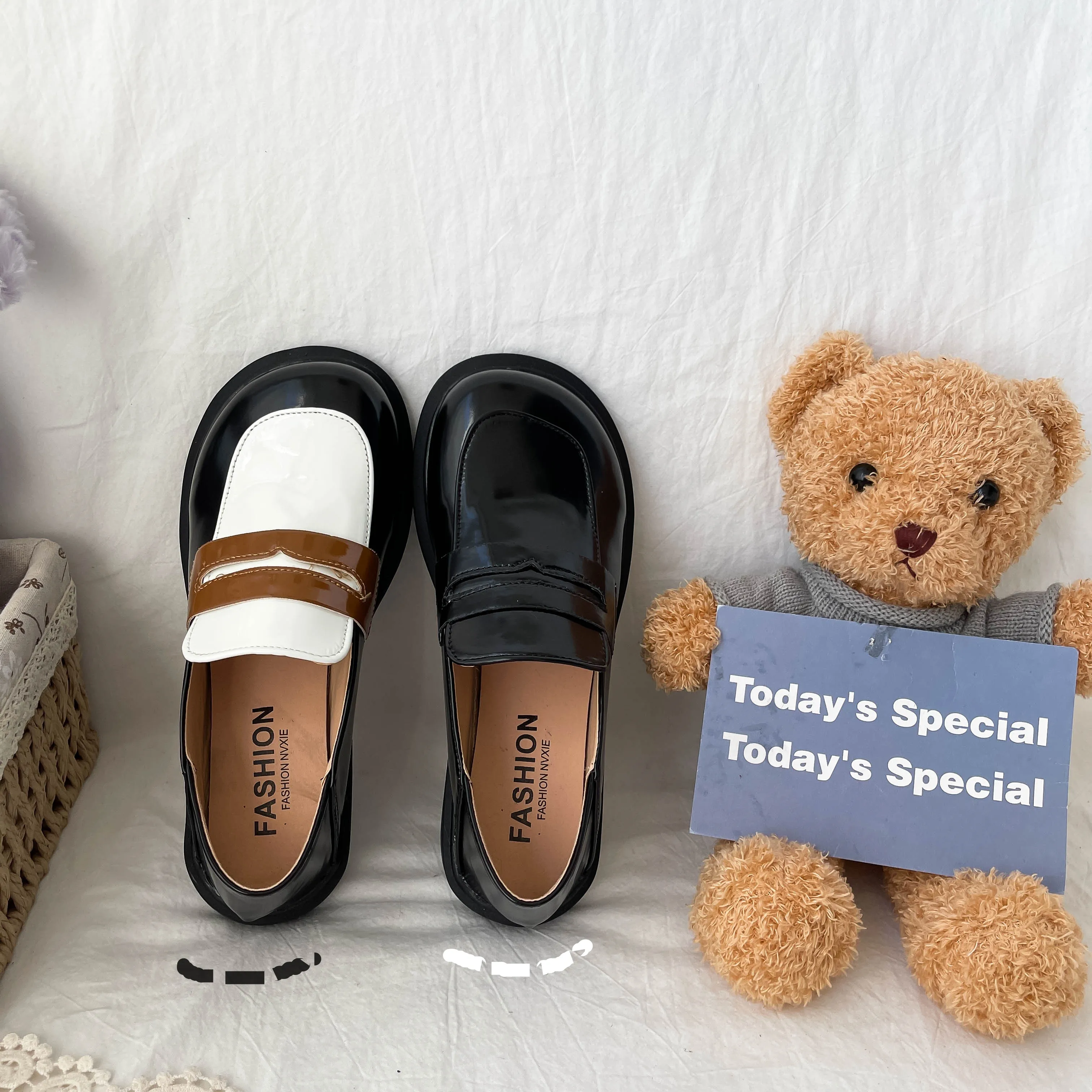 

Туфли женские кожаные в британском стиле, модные Универсальные туфли на плоской подошве, небольшие размеры, весна-осень