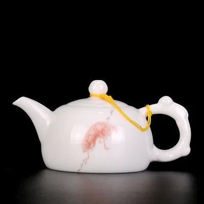 Белый фарфоровый чайник ручной работы в китайском стиле цвета слоновой кости