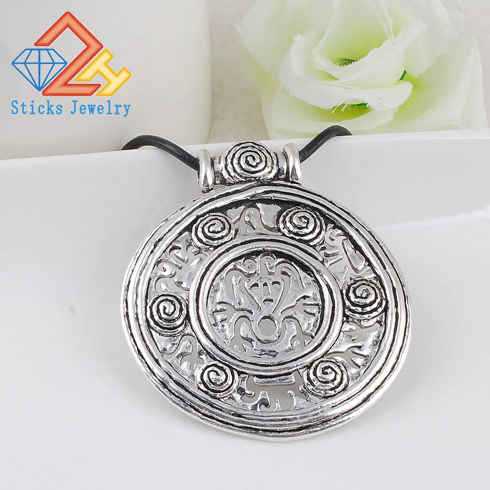 

Torques Necklace Pendant for Women Jewelry Vintage Jewelry