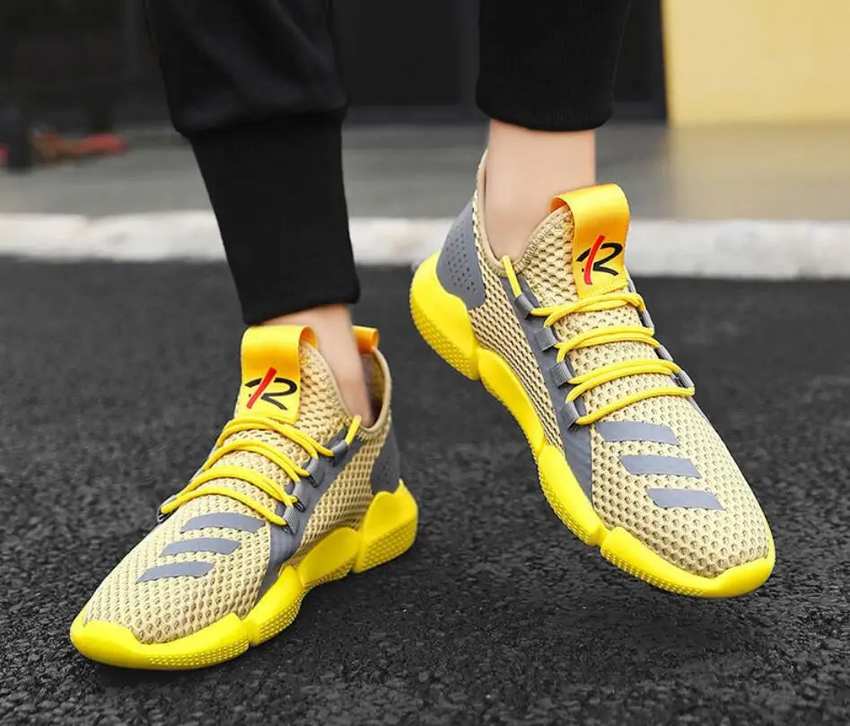

2021 New sports shoes mesh breathable men's casual shoes spring and autumn comfortable men's outdoor running shoes