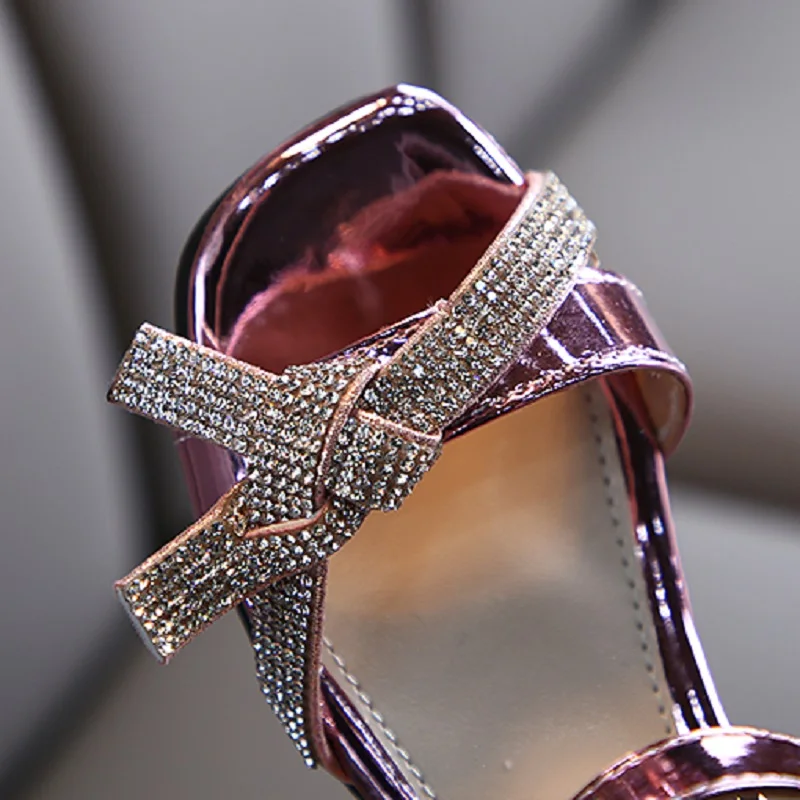 Модная одежда для девочек сандалии 2020 Новая летняя детская обувь из