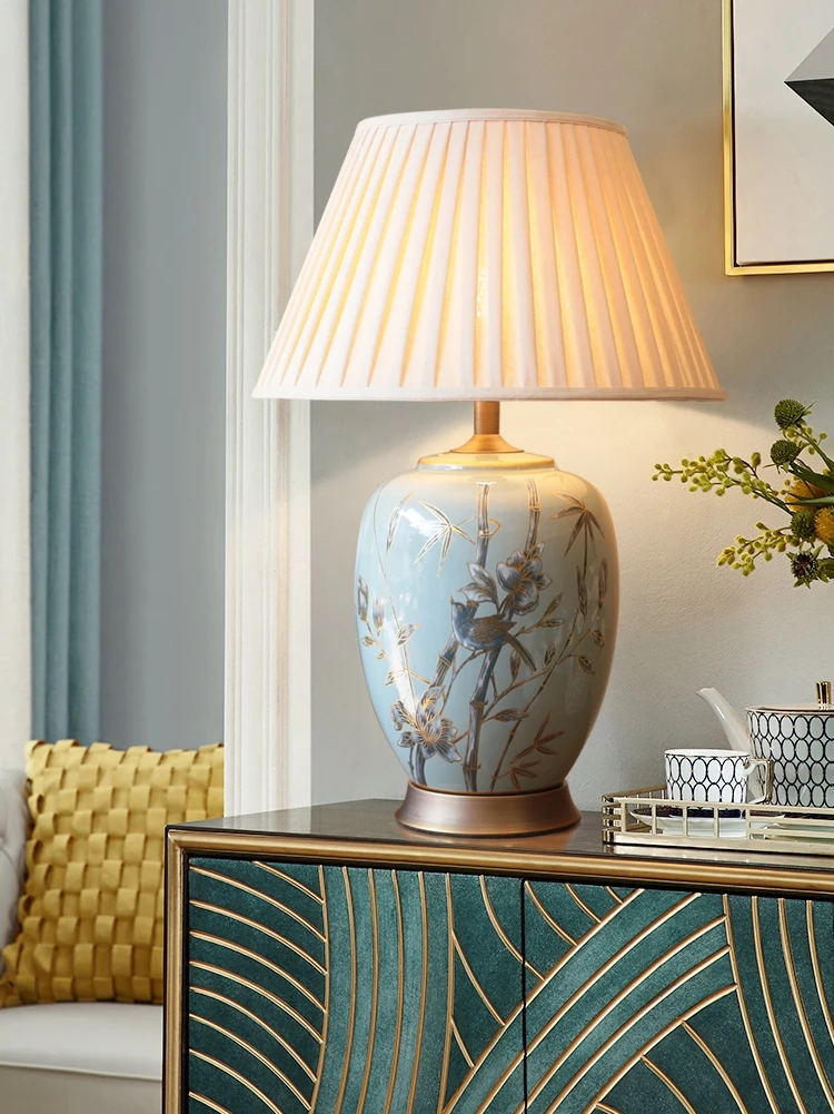 

American ceramic table lamp bedroom bedside lamp light luxury study decoration large living room table lamp