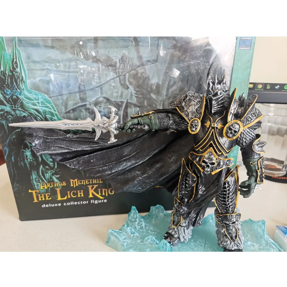 

WOW Character Fall of The Lich King Arthas Menethil Action Figure Model Toy Gift 21CM