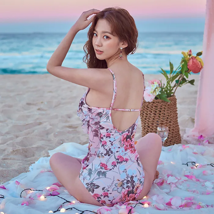 

Swimsuits Fused One-Piece Swimsuit Bikini One Piece Sports Swimwear Solid Female New Flower Lady Mesh Lace Sexy Bikini