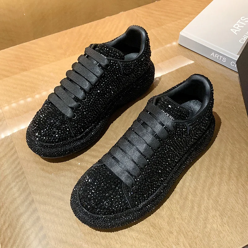 

Natascha Women Flats 2020 Autumn New Full Diamond Platform Shoes Party Shoes Shining Crystal Fashion White Round Head Round Toe