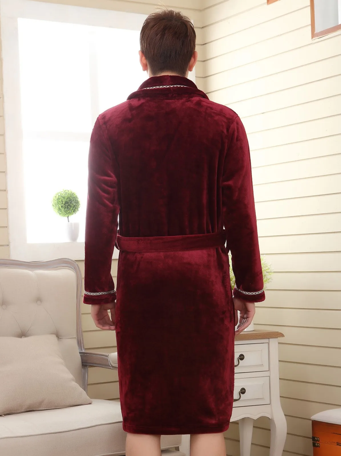 

Men Coral Fleece Robe Winer Thicken Kimono Gown Warm Flannel Sleepwear Male Casual Bathrobe Gown Loose Nightwear Oversize 3XL