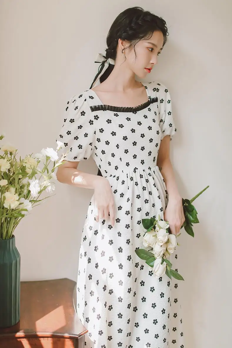 

COIGARSAM Vintage Women One-Piece Dress Korean High Waist Dresses White Black k975