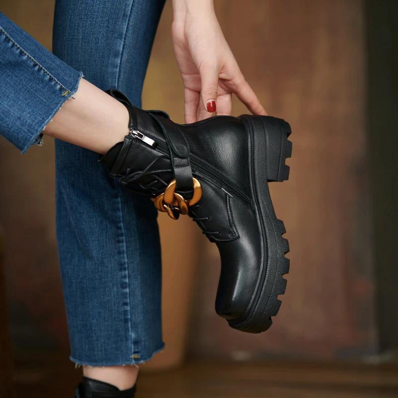 

2021 Winter Genuine Leather Women Boots Fashion Metal Chain ZIP Ankle Boots Square Toe Thick Heel Platform Shoes Women Shoes