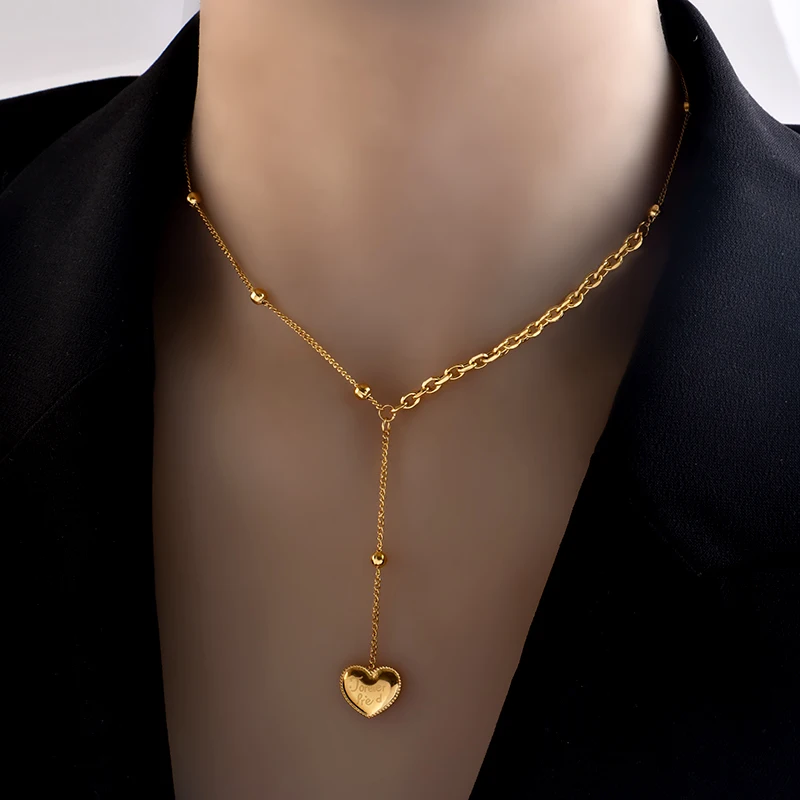 

Titanium steel love tassel pendant necklace female fashion temperament delicate niche design sense of collarbone chain