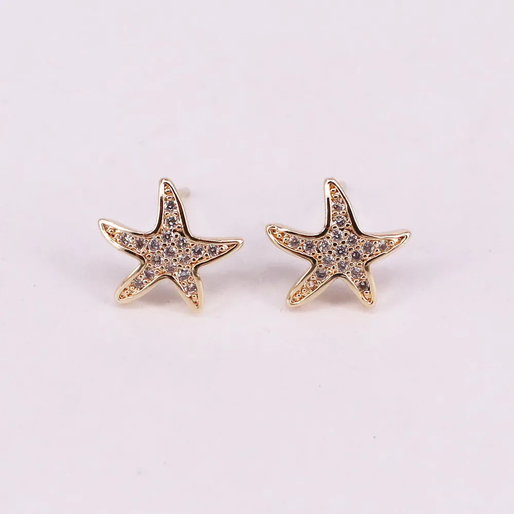 Латунные серьги-гвоздики в виде морской звезды с серебряным кубическим