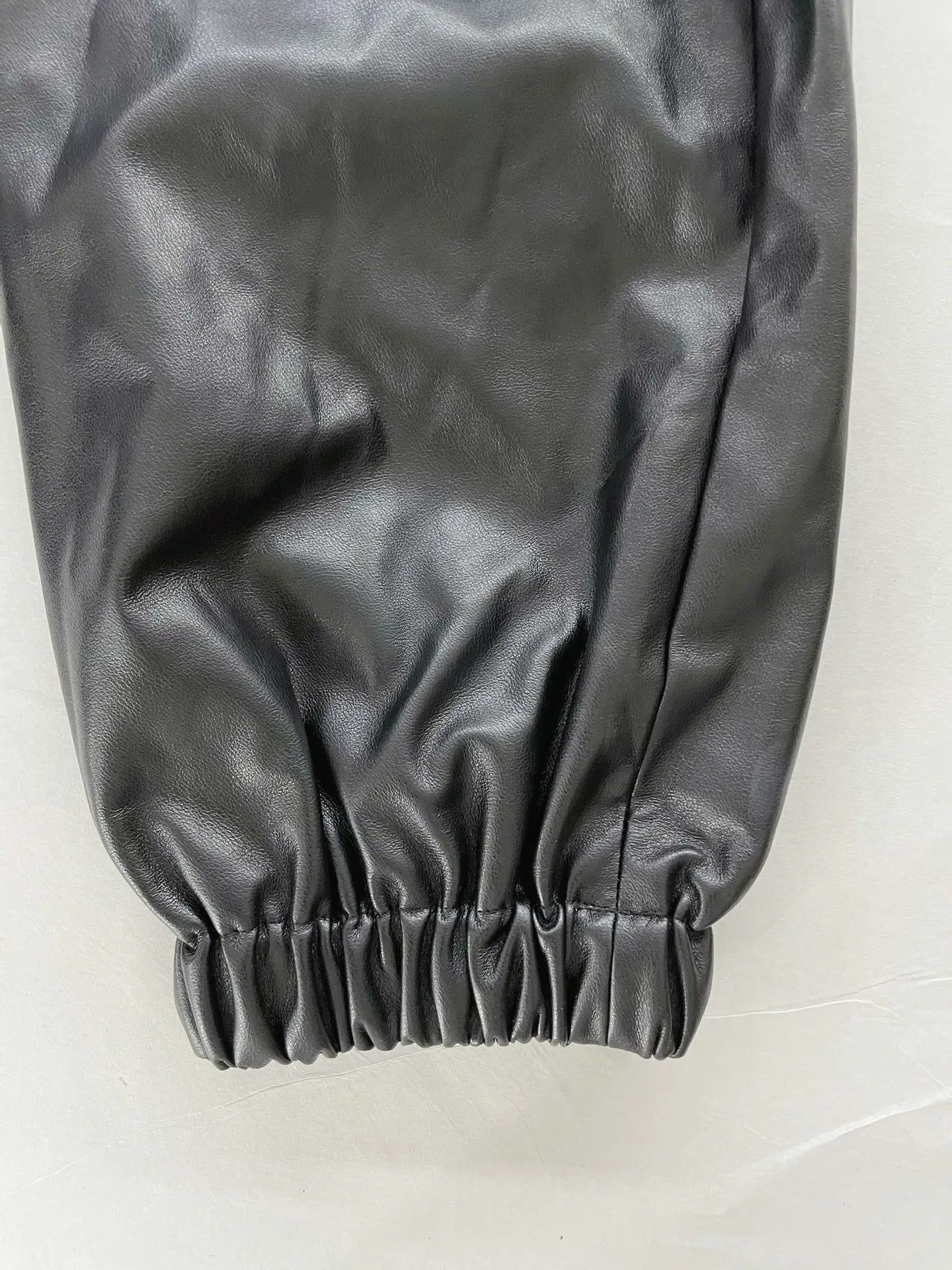

fashion 2021 new women loose lace elastic waist fiber leather pants 0323