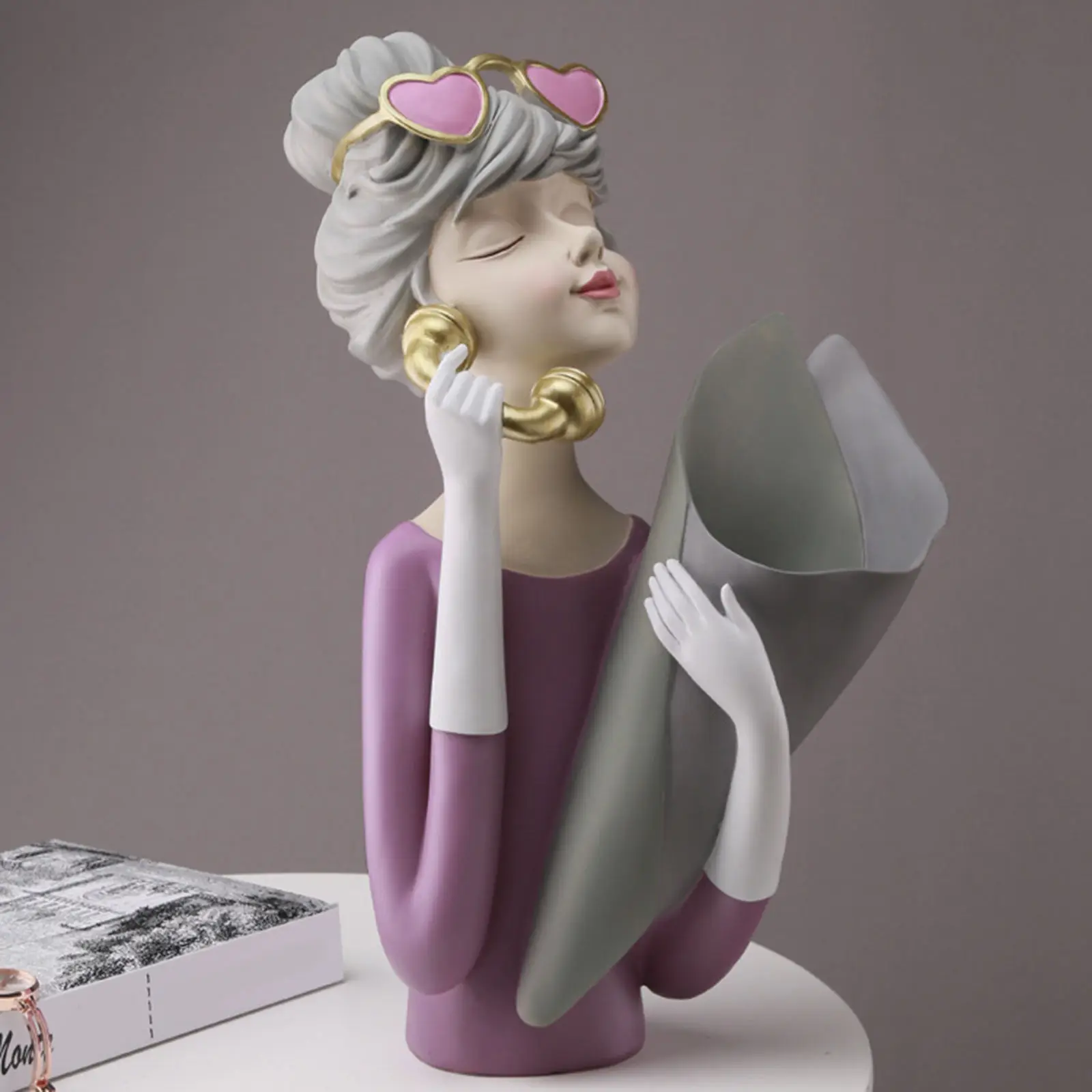 

Bouquet Modern Girl Figurine Dried Flower Vase Ornaments Sculpture Statue Living Room TV Cabinet Flower Arrangement Home Decor