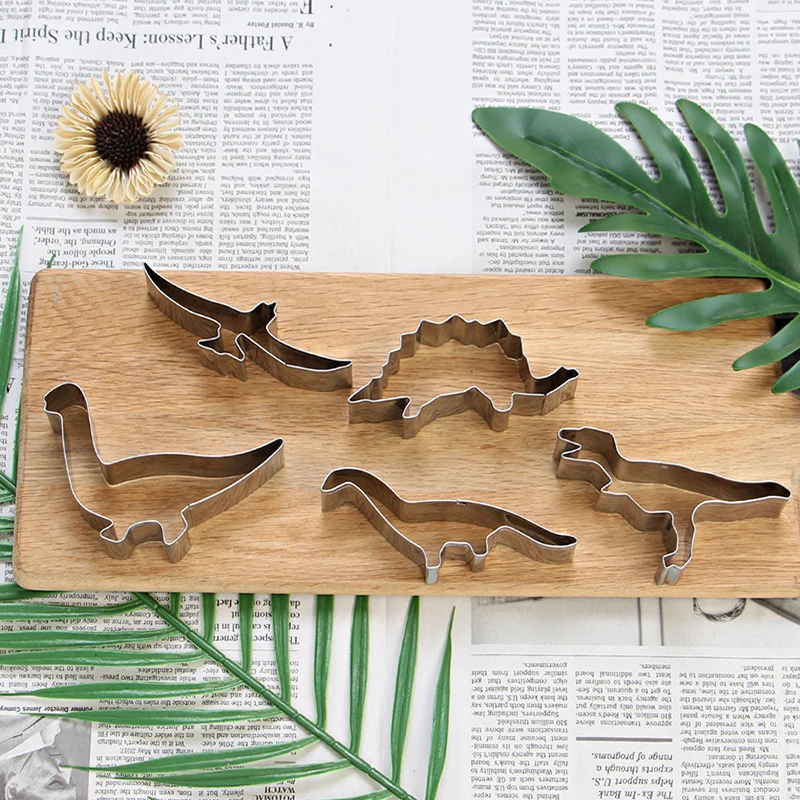 

5PCS Dinosaur Biscuit Mold Fashion Creative Stainless Steel Cookie Cutter Shape Clay Mold Bakeware Solid Color Factory Wholesale